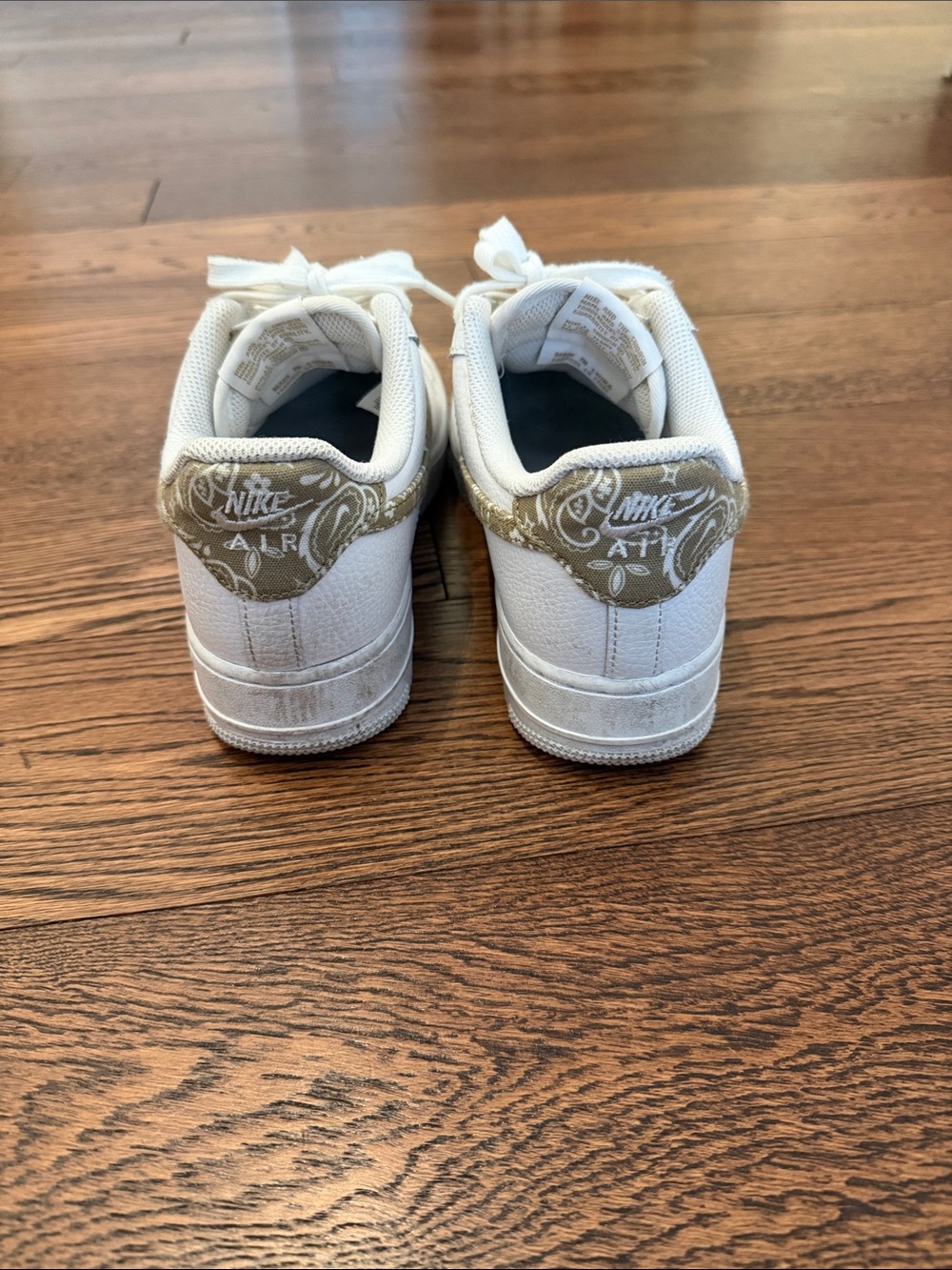 Nike Air Force Ones - Picture 6 of 8